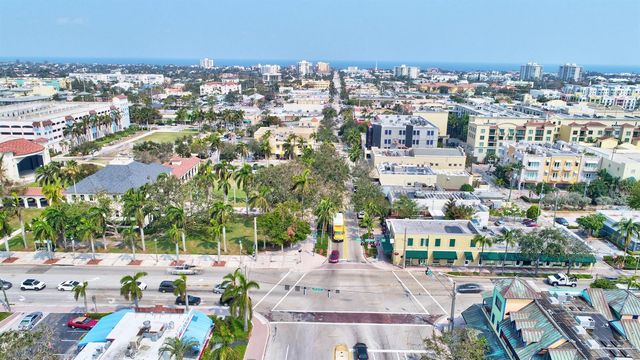 310 SE 8TH Street, Delray Beach, FL 33483