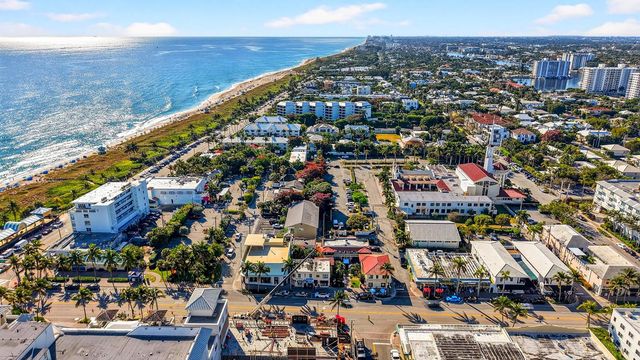 310 SE 8TH Street, Delray Beach, FL 33483