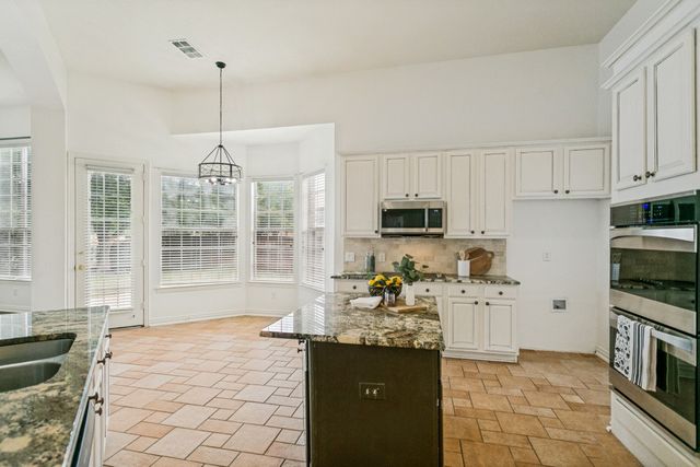 9499 Blackthorn Trail, Frisco, TX 75033