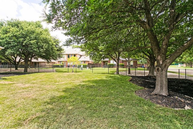 9499 Blackthorn Trail, Frisco, TX 75033