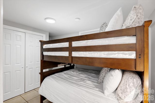 23 Springwood Drive, Asheville, NC 28805