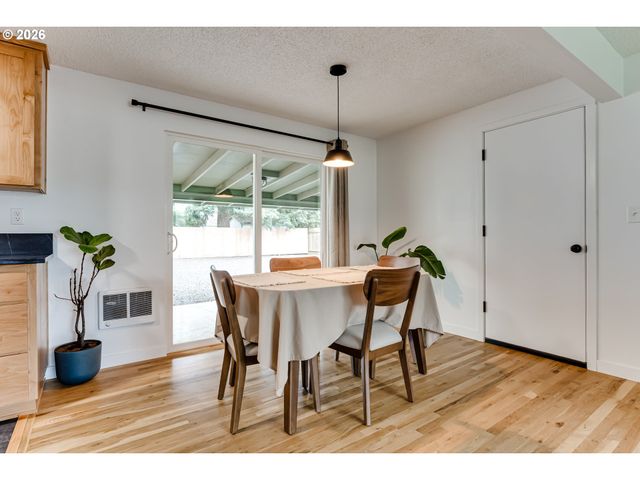 328 DEAN Ave, Eugene, OR 97404