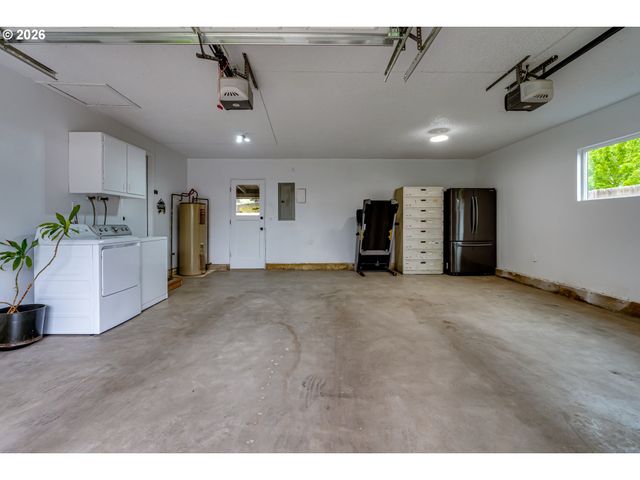 328 DEAN Ave, Eugene, OR 97404