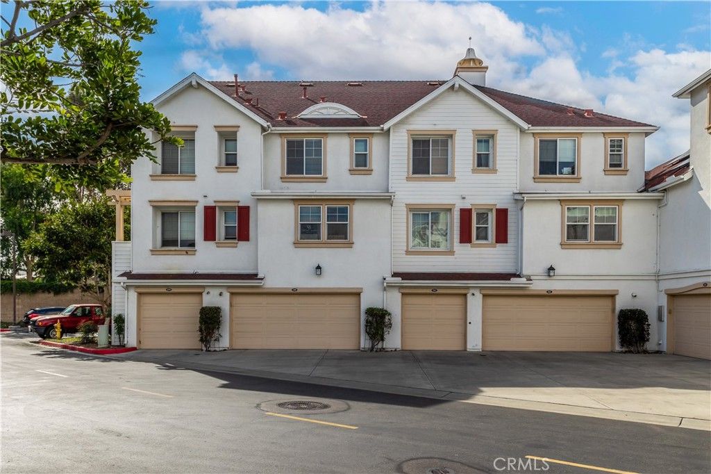 755 Harbor Cliff Way 110, Oceanside, CA 92054