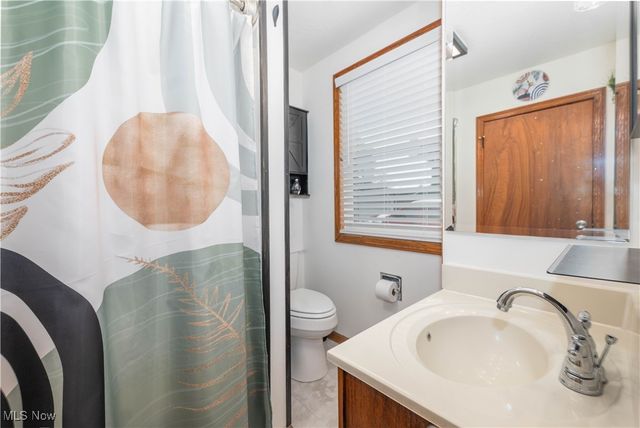 408 E Gorgas Street, Louisville, OH 44641