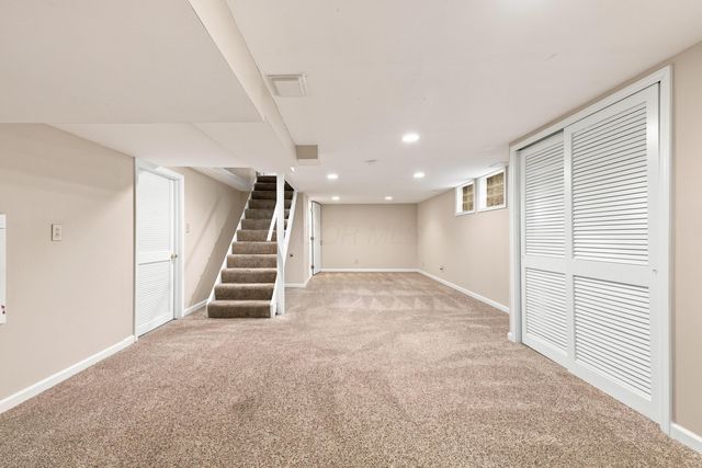 3795 Surrey Hill Place, Upper Arlington, OH 43220