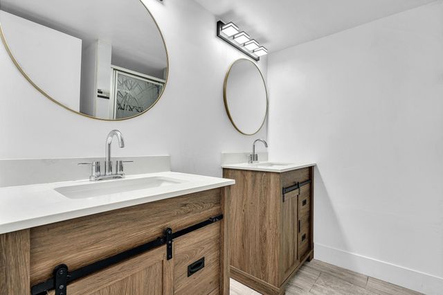 7175 Orange Drive 111H, Davie, FL 33314