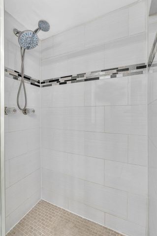 7175 Orange Drive 111H, Davie, FL 33314