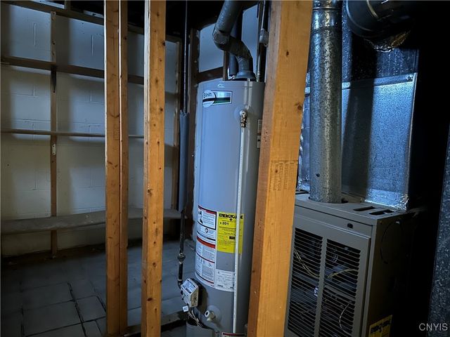 126 Delong Avenue, Syracuse, NY 13208