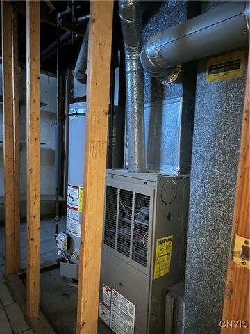 126 Delong Avenue, Syracuse, NY 13208