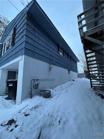 126 Delong Avenue, Syracuse, NY 13208