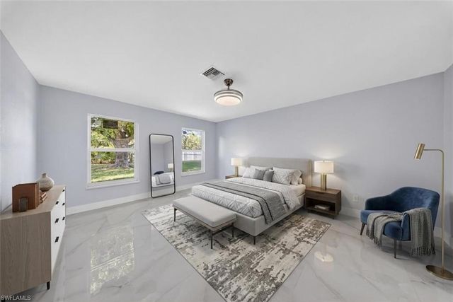 1412 NE 1st ST, Cape Coral, FL 33909