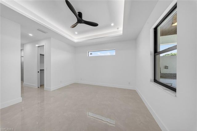 1412 NE 1st ST, Cape Coral, FL 33909