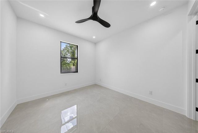 1412 NE 1st ST, Cape Coral, FL 33909