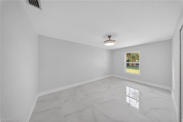 1412 NE 1st ST, Cape Coral, FL 33909