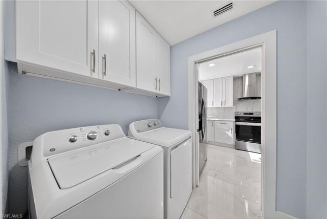 1412 NE 1st ST, Cape Coral, FL 33909