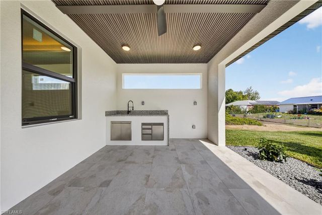 1412 NE 1st ST, Cape Coral, FL 33909
