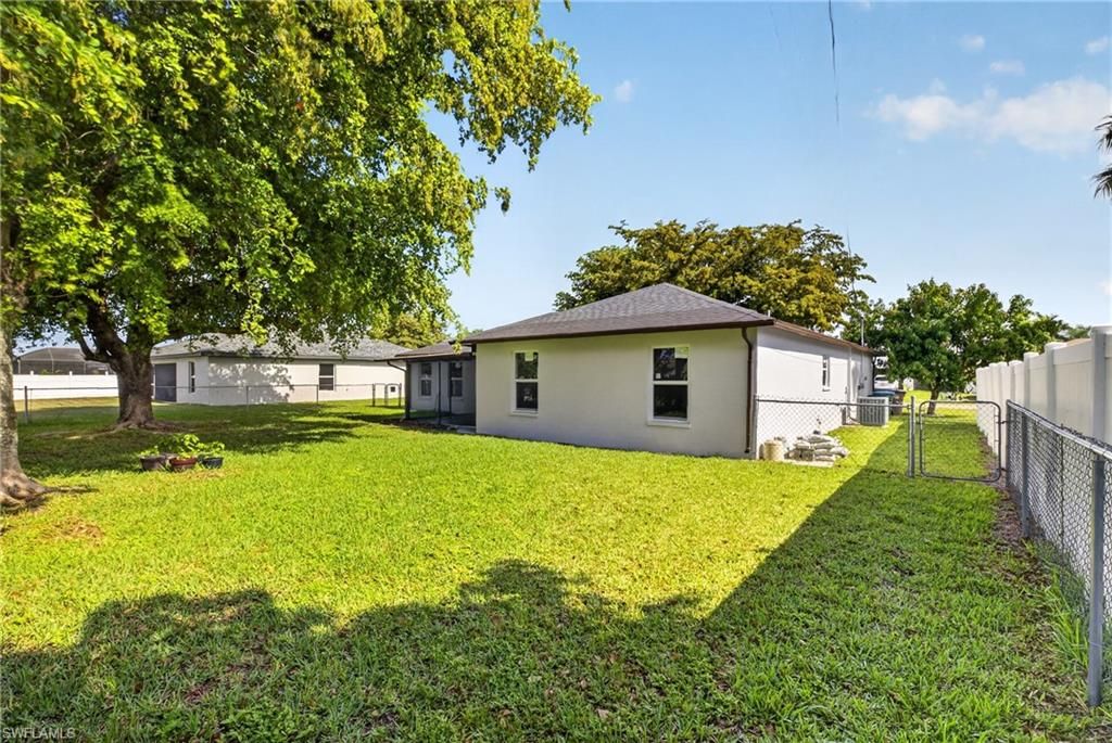 1412 NE 1st ST, CAPE CORAL, FL 33909 — photo 3