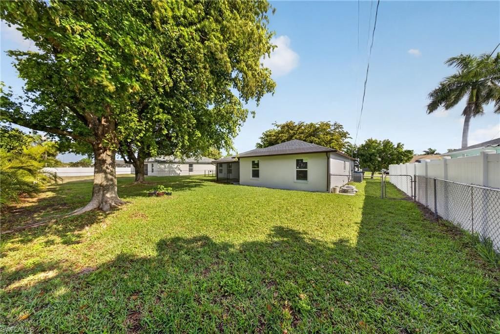 1412 NE 1st ST, CAPE CORAL, FL 33909 — photo 5
