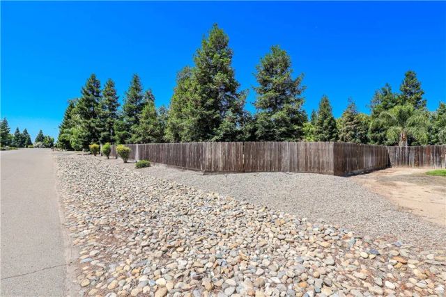 1155 Lady Di Court, Atwater, CA 95301