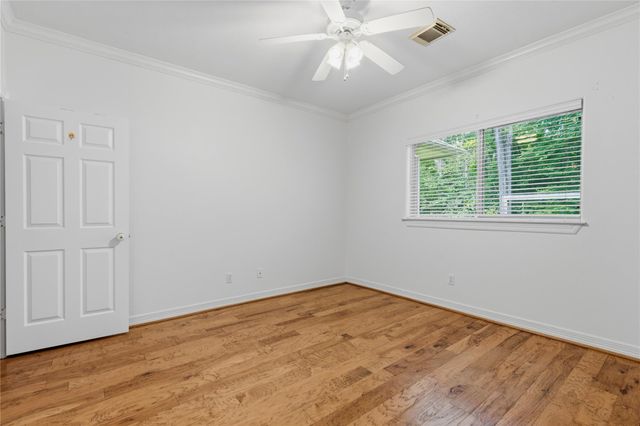 106 Lazy Springs Drive, Conroe, TX 77356