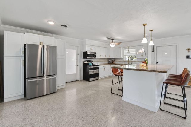 12890 SE Circle Drive, Hobe Sound, FL 33455