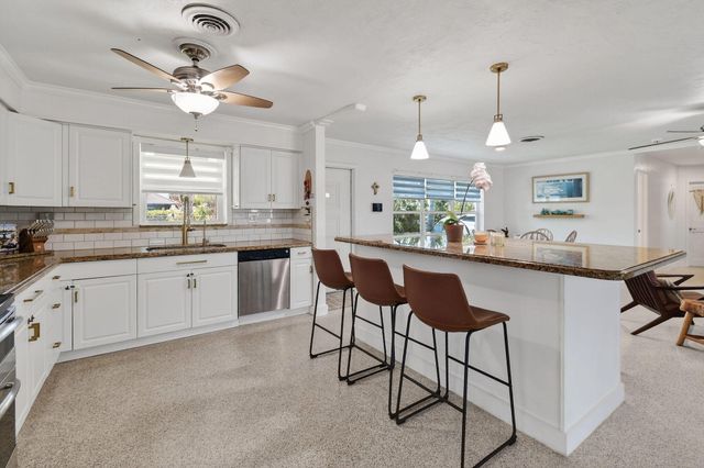 12890 SE Circle Drive, Hobe Sound, FL 33455