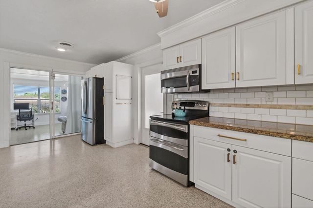 12890 SE Circle Drive, Hobe Sound, FL 33455
