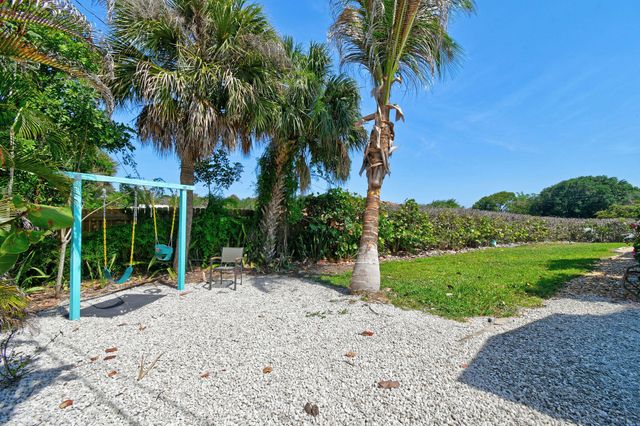 12890 SE Circle Drive, Hobe Sound, FL 33455