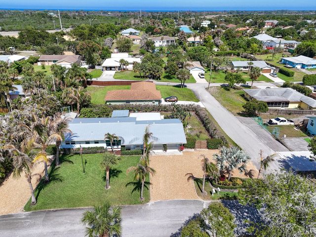 12890 SE Circle Drive, Hobe Sound, FL 33455