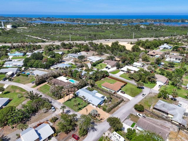12890 SE Circle Drive, Hobe Sound, FL 33455