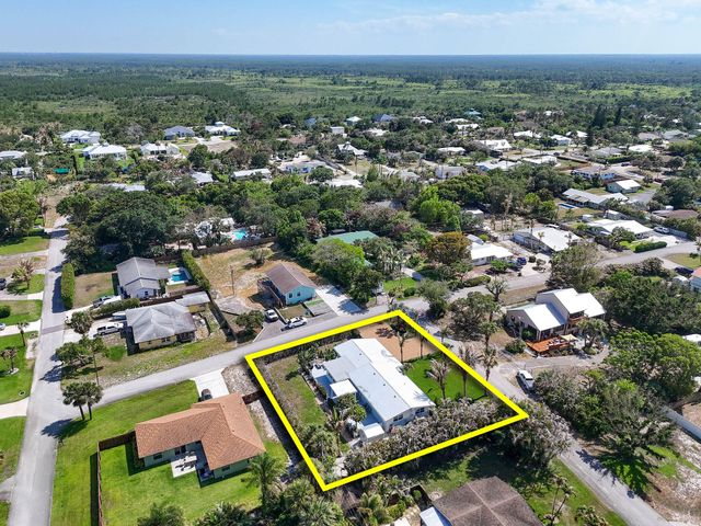 12890 SE Circle Drive, Hobe Sound, FL 33455
