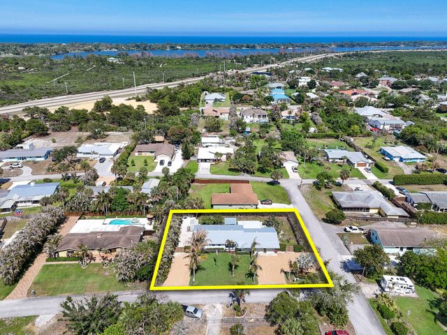 12890 SE Circle Drive, Hobe Sound, FL 33455