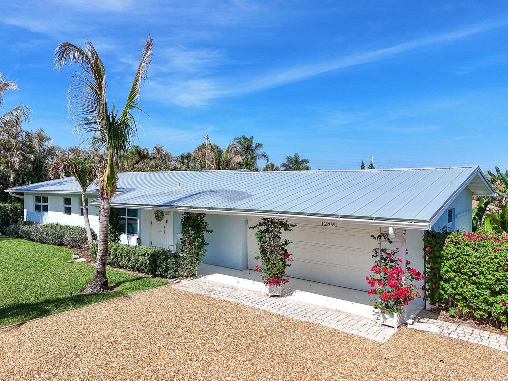 12890 SE Circle Drive, Hobe Sound, FL 33455