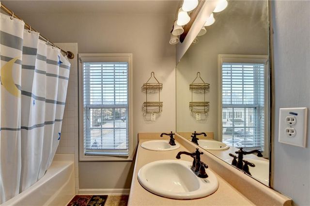 1331 Park Pass Way, Suwanee, GA 30024