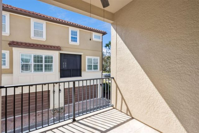 653 PAVIA LOOP, Lake Mary, FL 32746