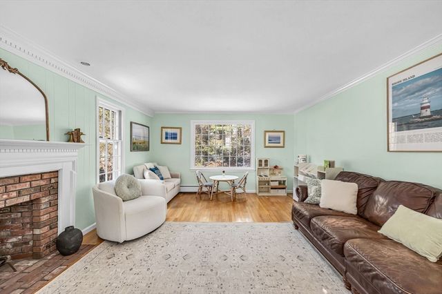 132 Coventry Lane, Longmeadow, MA 01106