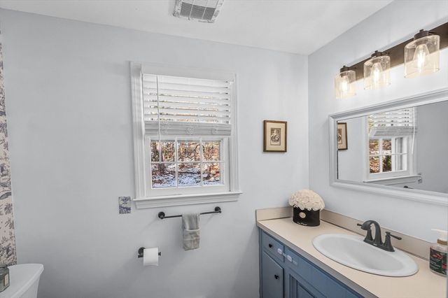 132 Coventry Lane, Longmeadow, MA 01106