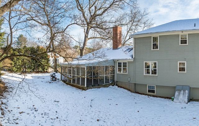 132 Coventry Lane, Longmeadow, MA 01106
