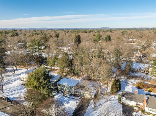 132 Coventry Lane, Longmeadow, MA 01106