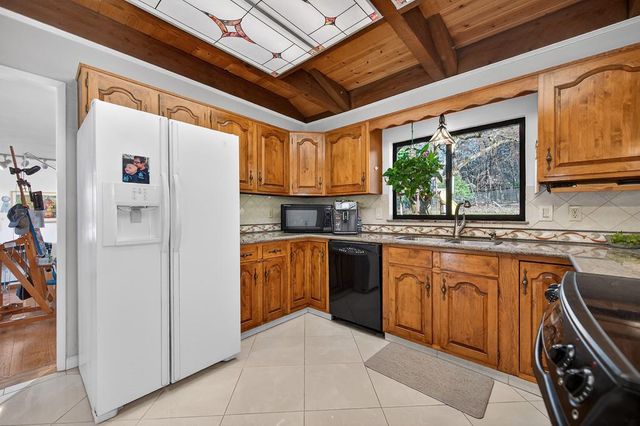 2652 Volley Ln, Meadow Vista, CA 95722