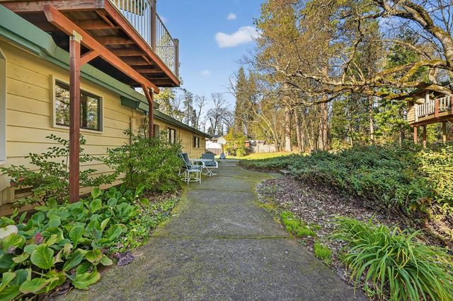 2652 Volley Ln, Meadow Vista, CA 95722