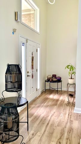 120 W Grandin Road, Morris, IL 60450