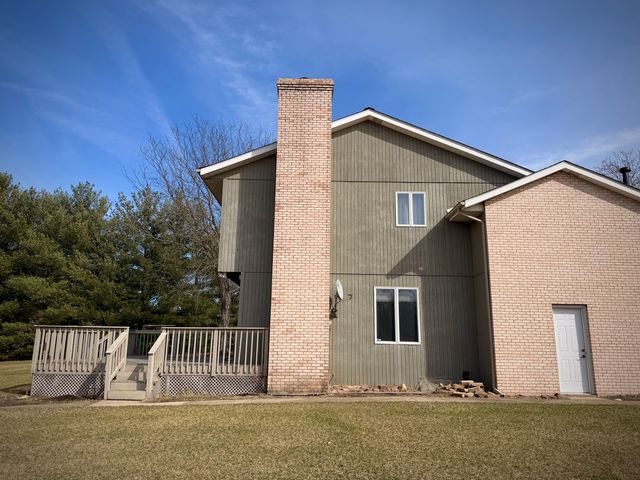 120 W Grandin Road, Morris, IL 60450