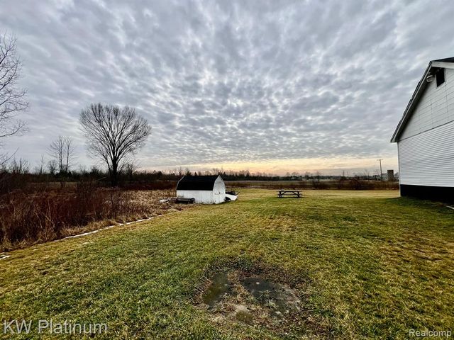 5757 Indian Trail, East China, MI 48054