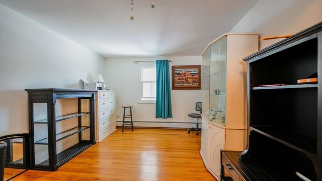 14 Melinda Ln, Easthampton, MA 01027