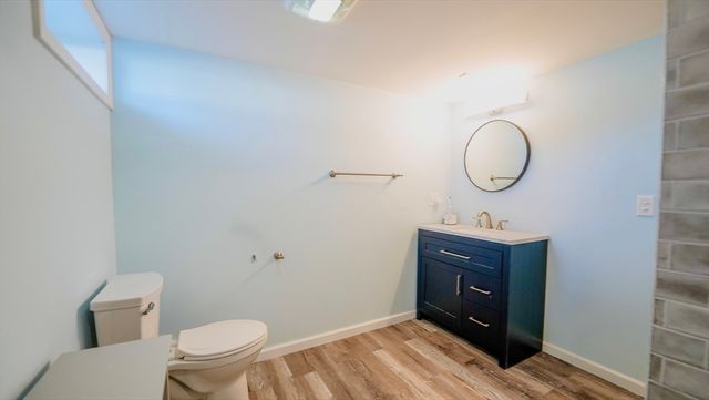 14 Melinda Ln, Easthampton, MA 01027