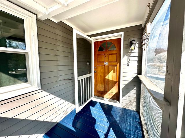 14 Melinda Ln, Easthampton, MA 01027