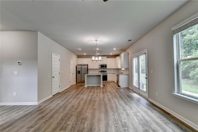 222 Patriots Way, Griffin, GA 30223