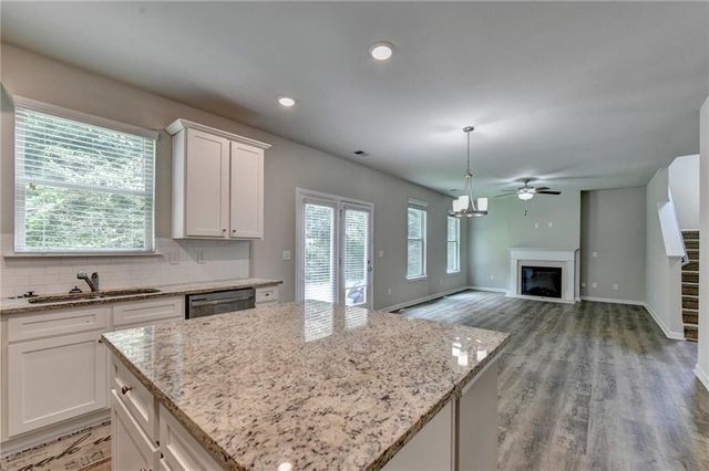 222 Patriots Way, Griffin, GA 30223